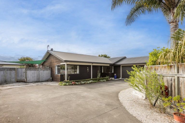 Photo of property in 18 Mission Road, Greenmeadows, Napier, 4112