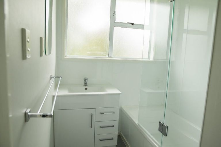 Photo of property in 14-22 Birchfield Road, Hauraki, Auckland, 0622