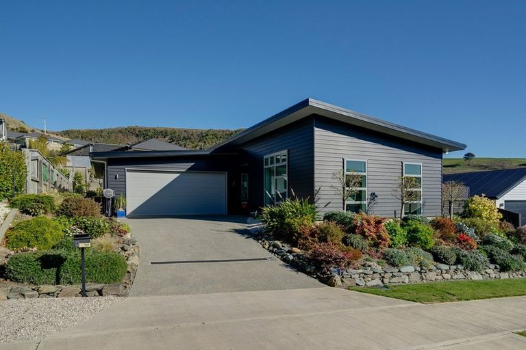 Photo of property in 12 Devenish Place, Atawhai, Nelson, 7010