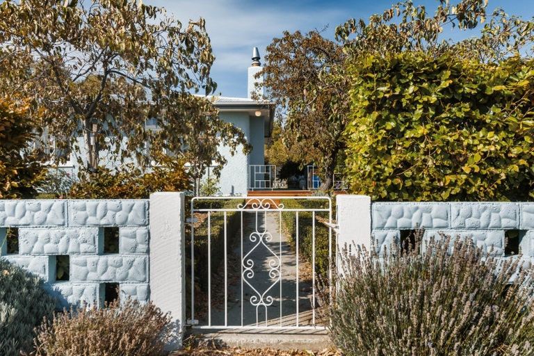 Photo of property in 30 Donegal Street, Cromwell, 9310