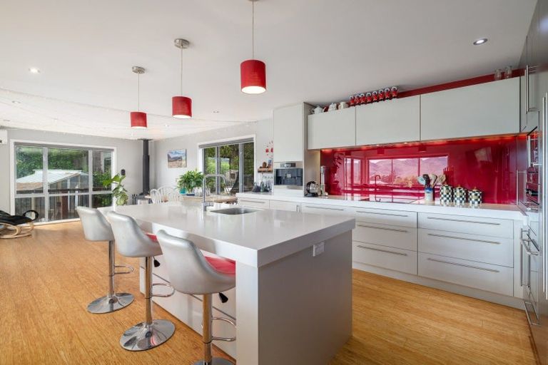 Photo of property in 4 Taimana Lane, Diamond Harbour, Lyttelton, 8971