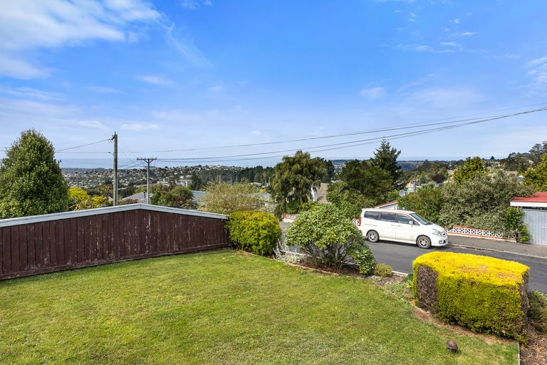 Photo of property in 17 Salmond Street, Halfway Bush, Dunedin, 9010