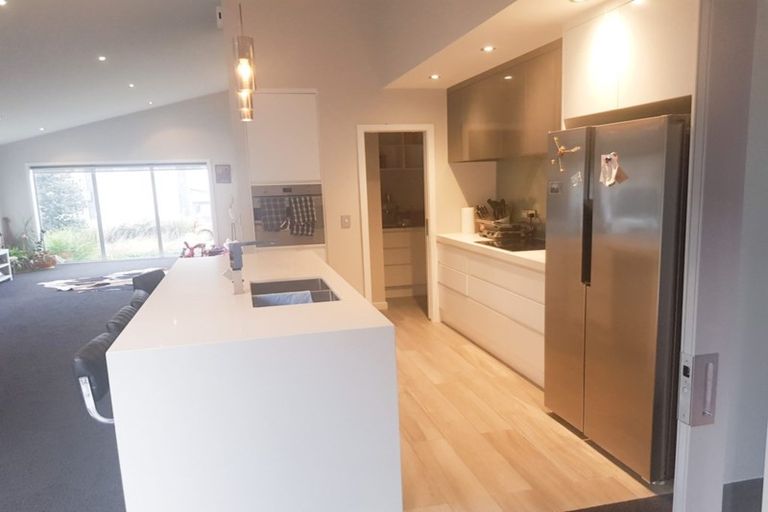 Photo of property in 62 Caldera Drive, Long Bay, Auckland, 0630