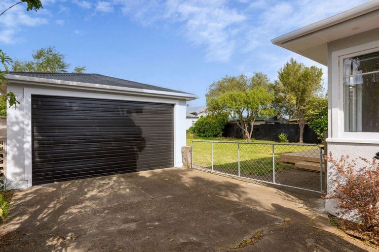 Photo of property in 43 Swinburn Street, Dannevirke, 4930