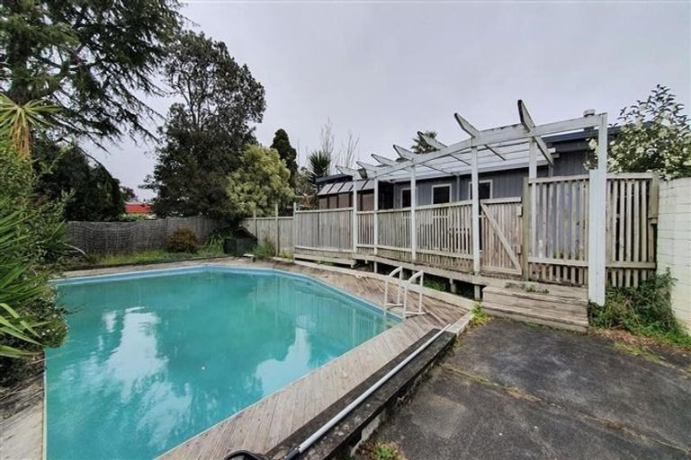 Photo of property in 12 Joyce Street, Pahurehure, Papakura, 2113