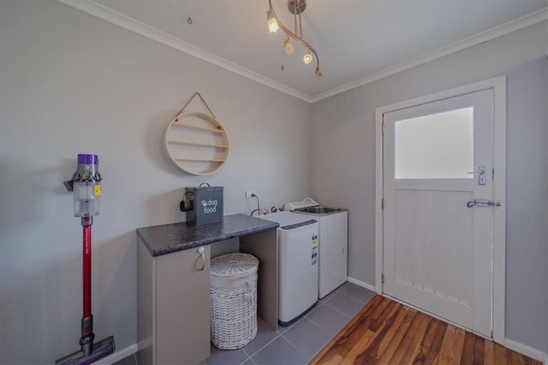 Photo of property in 105 Coverdale Street, Onekawa, Napier, 4110