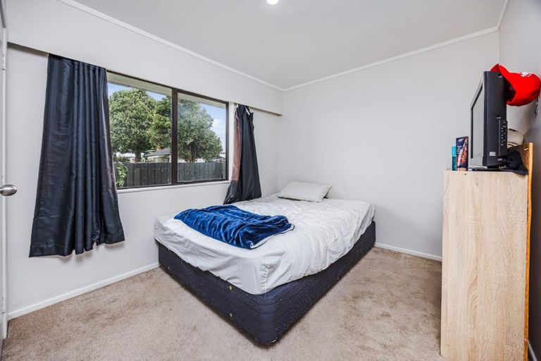 Photo of property in 67 Manuroa Road, Takanini, 2112