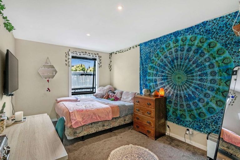 Photo of property in 17 Churchill Drive, Rangiora, 7400