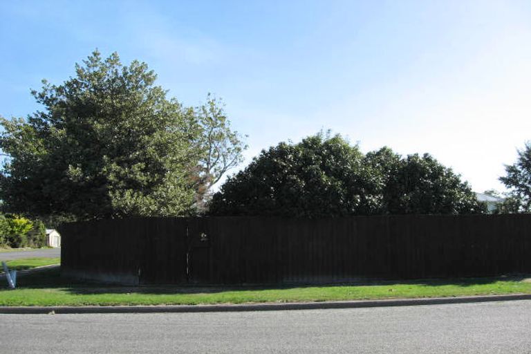 Photo of property in 17 Chapman Street, Leeston, 7632