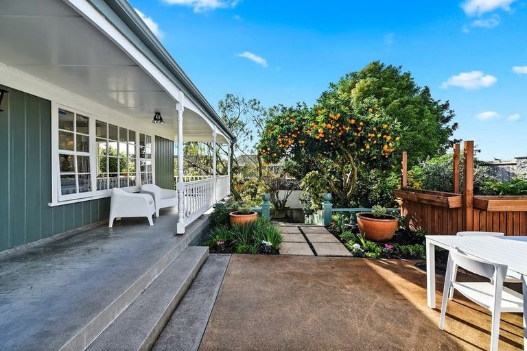 Photo of property in 7 Marnane Terrace, St Andrews, Hamilton, 3200