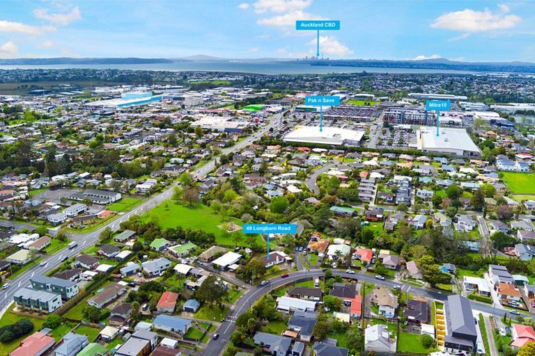 Photo of property in 49 Longburn Road, Henderson, Auckland, 0610
