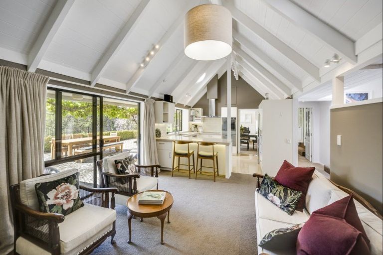 Photo of property in 89 Lane Road, Havelock North, 4130