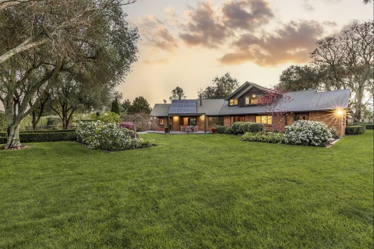 Photo of property in 3/194 Thornton Road, Cambridge, 3434