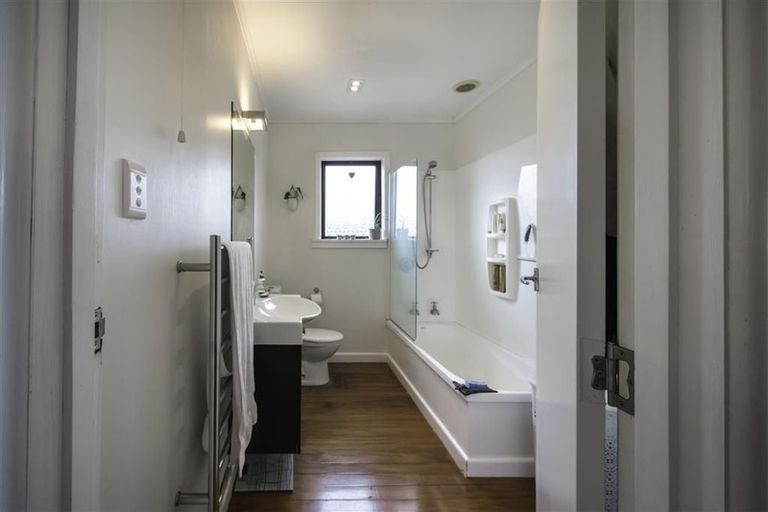 Photo of property in 38 Osier Road, Greenmeadows, Napier, 4112