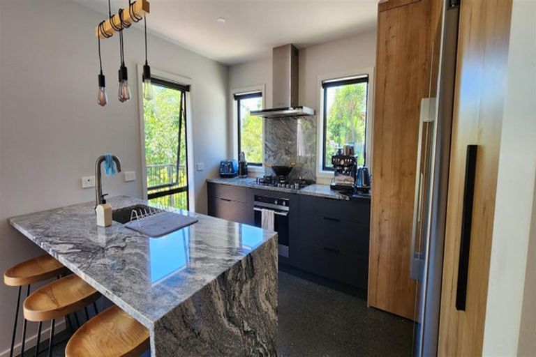 Photo of property in 69 Tawavale Street, Pukehangi, Rotorua, 3015