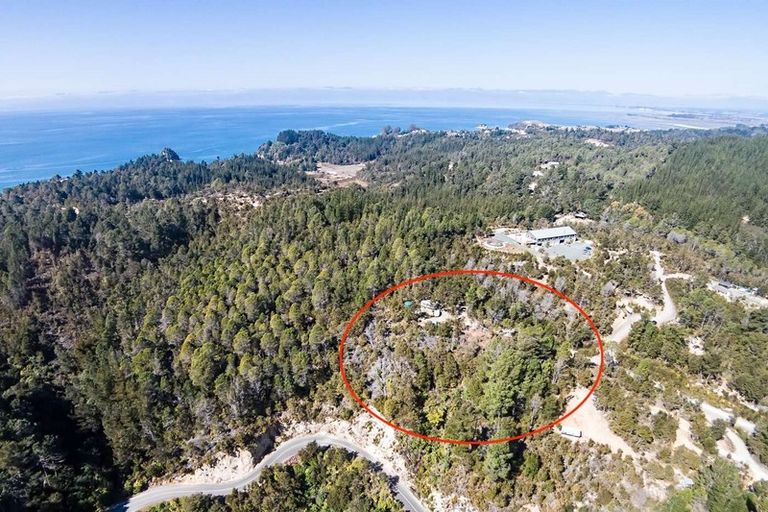 Photo of property in 6 Tokongawa Drive, Kaiteriteri, Motueka, 7197