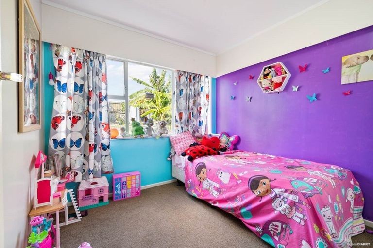 Photo of property in 13 Marriott Road, Pakuranga, Auckland, 2010