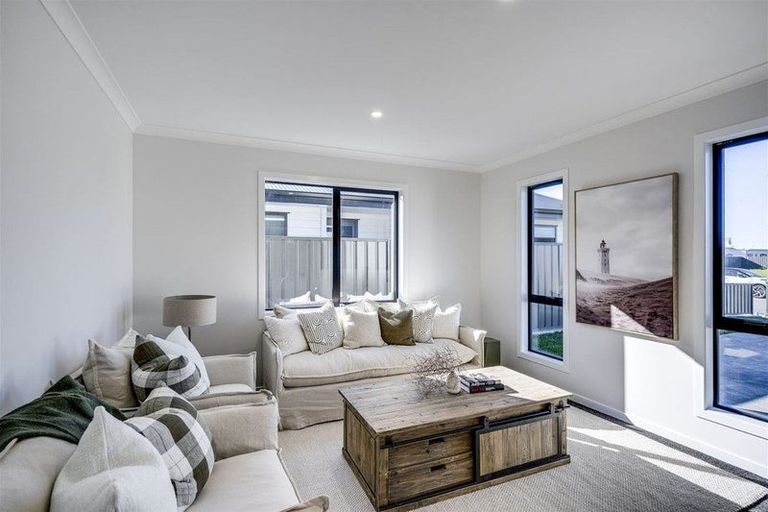 Photo of property in 7 Monowai Street, Poraiti, Napier, 4112