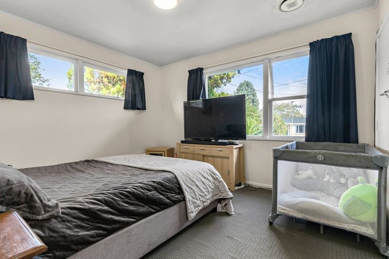 Photo of property in 1 Cedar Place, Hillcrest, Hamilton, 3216