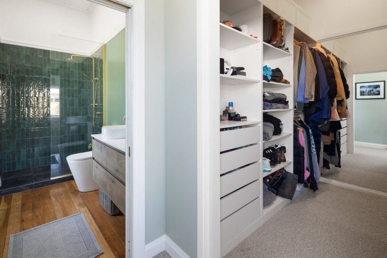 Photo of property in 114 Victoria Street, Cambridge, 3434