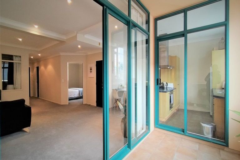 Photo of property in Vicino Apartments, 25/33 Taranaki Street, Te Aro, Wellington, 6011