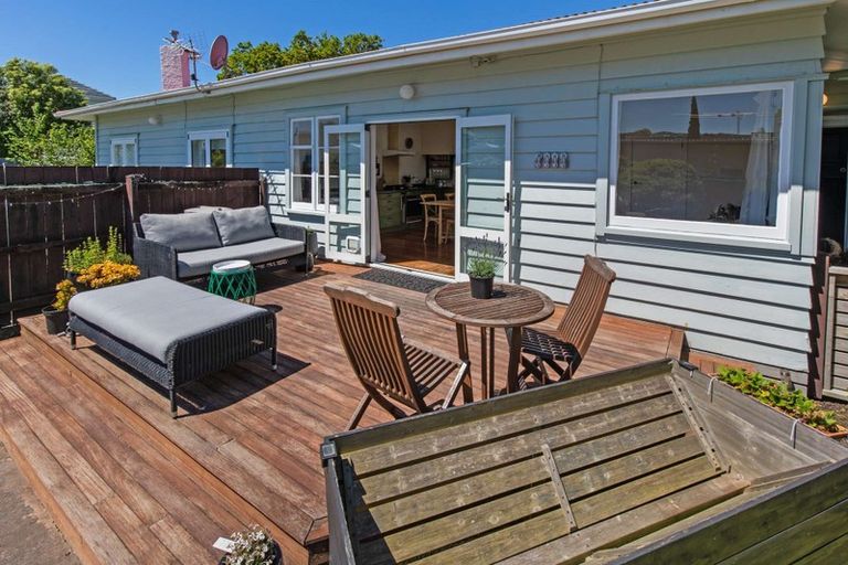 Photo of property in 1/235 Waterloo Road, Hutt Central, Lower Hutt, 5011
