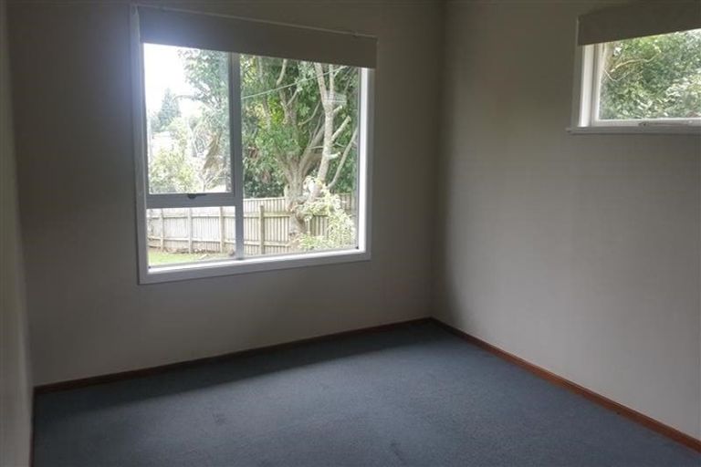 Photo of property in 6 Hughson Street, Waitara, 4320