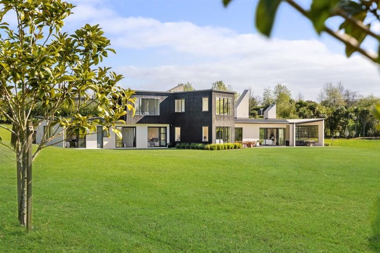 Photo of property in 90 Grace Hill Drive, Dairy Flat, Albany, 0792