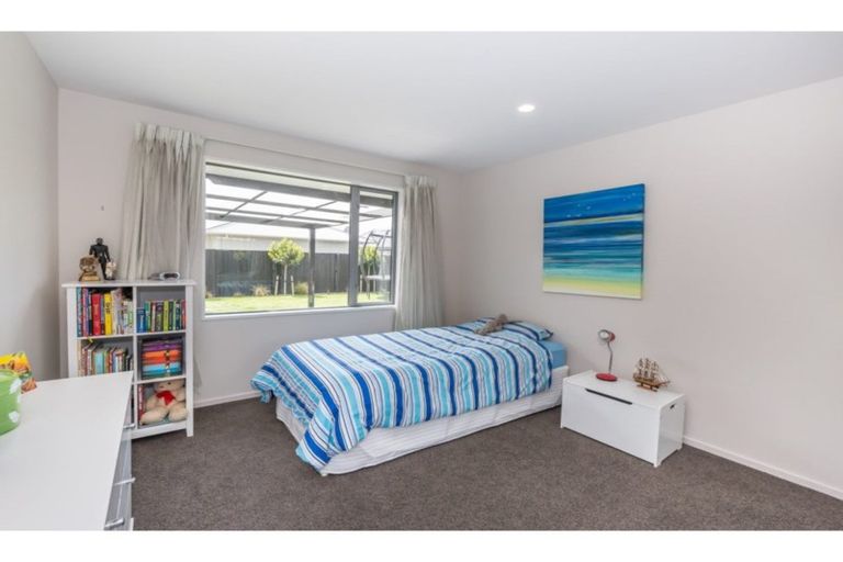 Photo of property in 14 Bayliss Drive, Kaiapoi, 7630