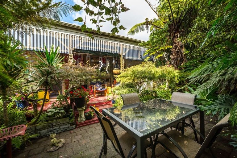 Photo of property in 17 Waterhouse Street, Masterton, 5810