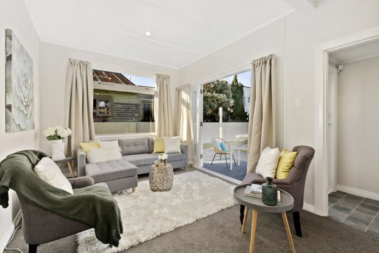 Photo of property in 10 Jessie Street, Petone, Lower Hutt, 5012