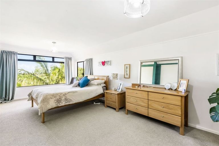 Photo of property in 21 Cochrane Avenue, Arkles Bay, Whangaparaoa, 0932
