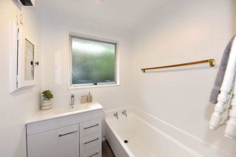 Photo of property in 127 Strickland Street, Sydenham, Christchurch, 8023