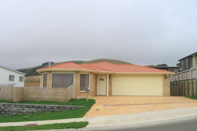 Photo of property in 23 Cedarwood Street, Woodridge, Wellington, 6037
