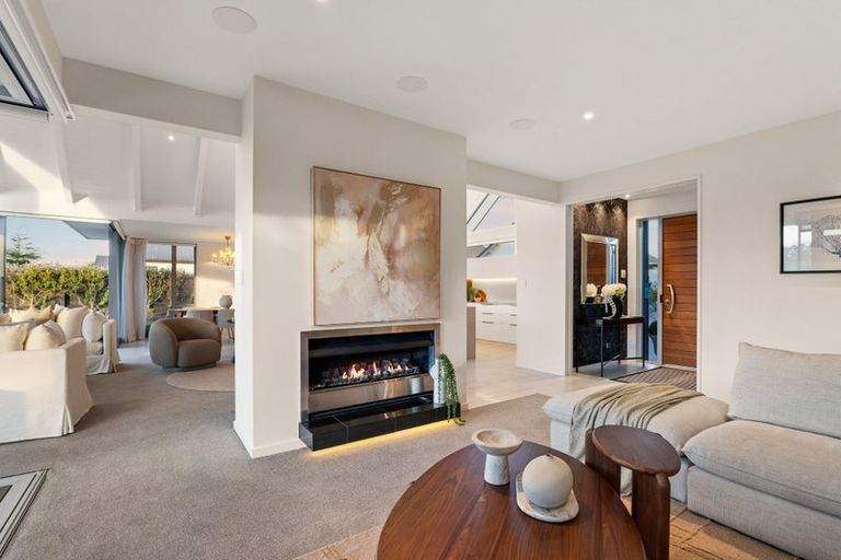 Photo of property in 53 Waterstock Way, Parklands, Christchurch, 8083