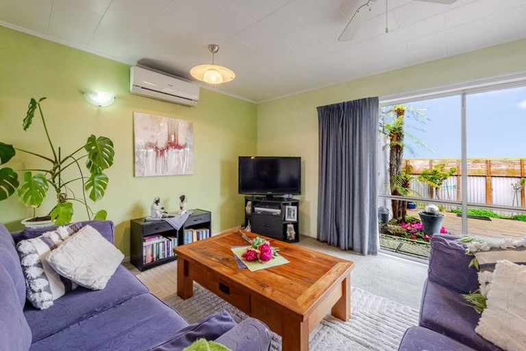 Photo of property in 3/244 Kennedy Road, Onekawa, Napier, 4110