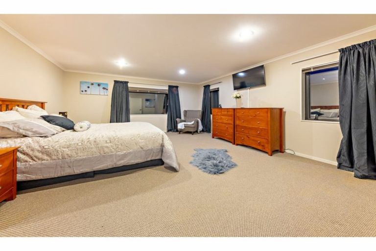 Photo of property in 12 Lucca Crescent, Flat Bush, Auckland, 2019