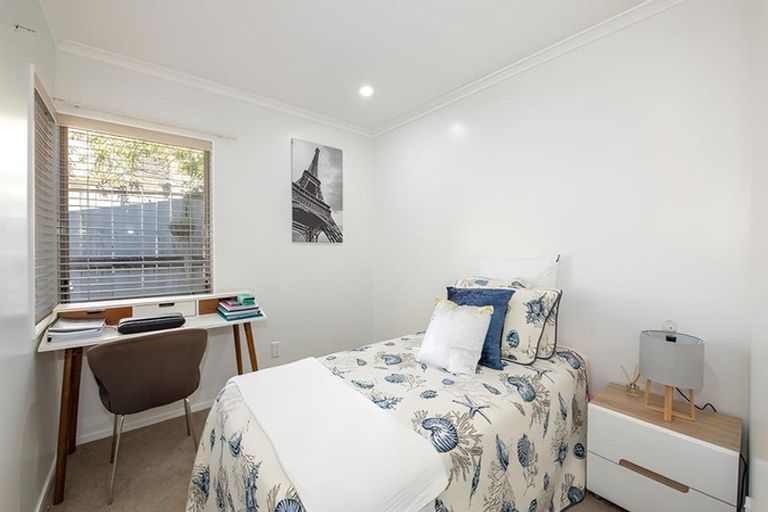 Photo of property in 4 Stornaway Drive, Flat Bush, Auckland, 2016