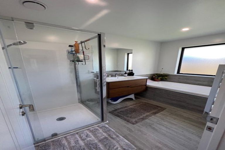 Photo of property in 14 Forge Close, Halswell, Christchurch, 8025