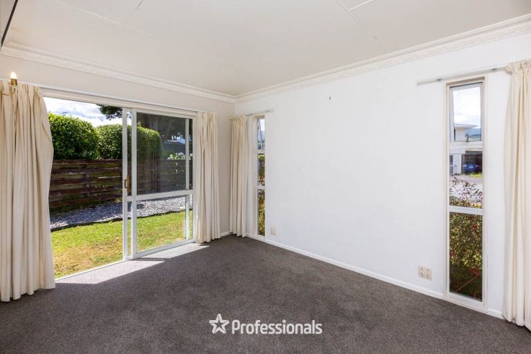 Photo of property in 5 Venetia Way, Totara Park, Upper Hutt, 5018