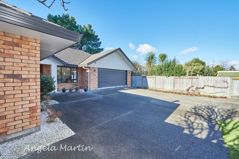 Photo of property in 28a Rainforth Street, Roslyn, Palmerston North, 4414