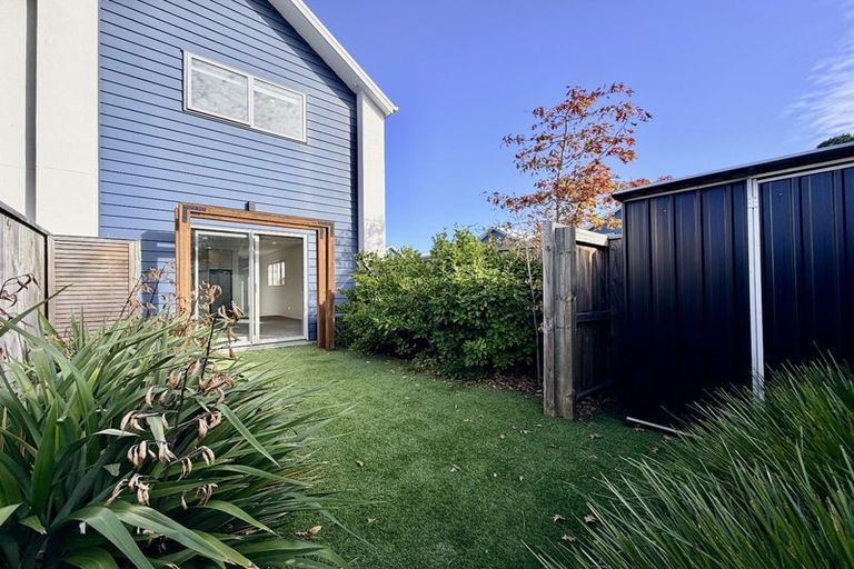 Photo of property in 5/6 Darvel Street, Riccarton, Christchurch, 8011