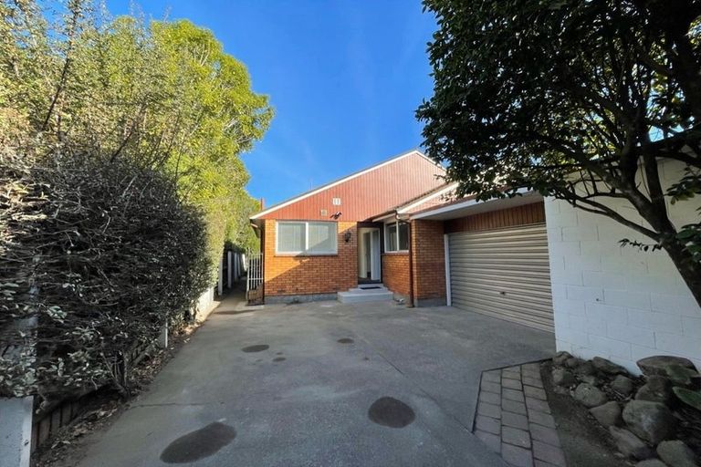 Photo of property in 1/427 Avonhead Road, Avonhead, Christchurch, 8042