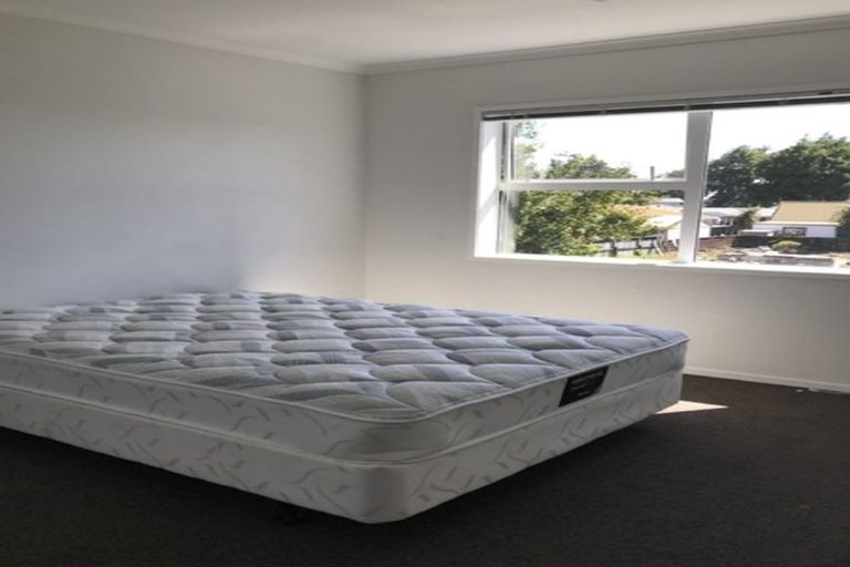 Photo of property in 17/10 Burrows Place, Frankton, Hamilton, 3204