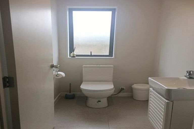 Photo of property in 18 Treestump Road, Takanini, 2112