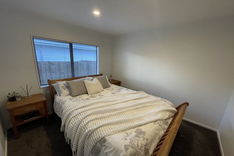 Photo of property in 1/323 Hobsonville Road, Hobsonville, Auckland, 0618