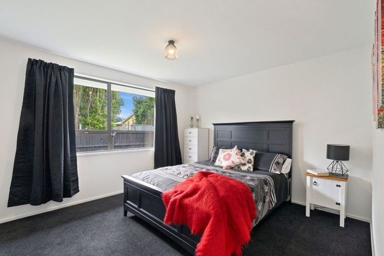 Photo of property in 31b New Brighton Road, Shirley, Christchurch, 8061