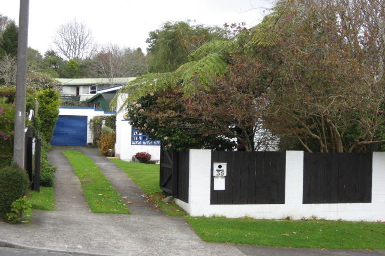 Photo of property in 35 Parsons Street, Vogeltown, New Plymouth, 4310