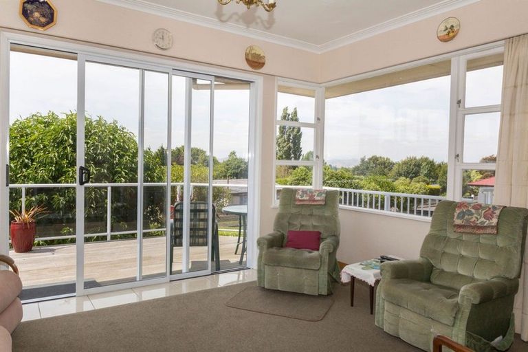 Photo of property in 6 Drummond Street, Dannevirke, 4930