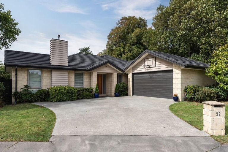 Photo of property in 22 John Campbell Crescent, Hillmorton, Christchurch, 8024